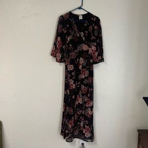 Japna wrap around dress🖤❤️